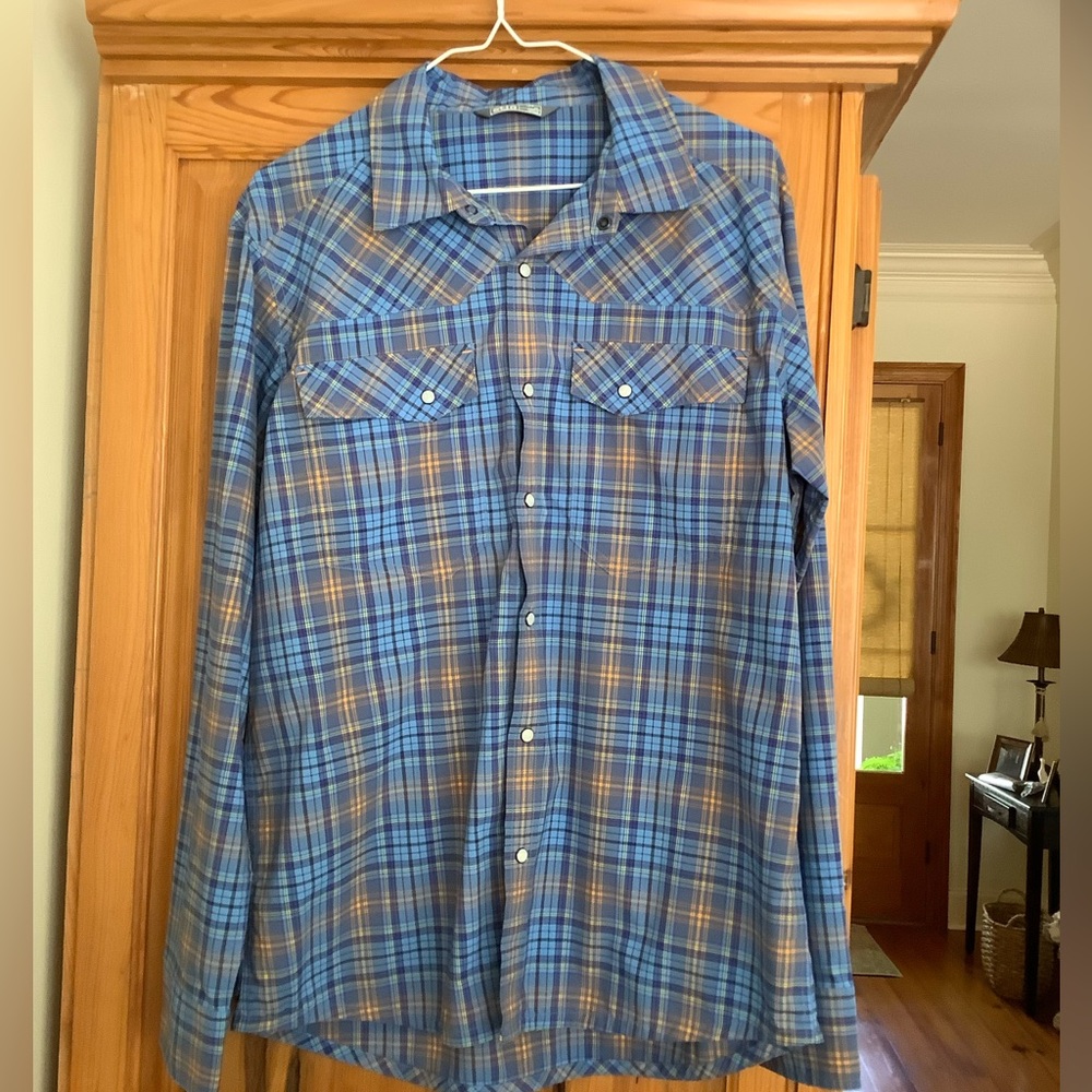 Stio Bright Blue Snap-Front Casual Shirt